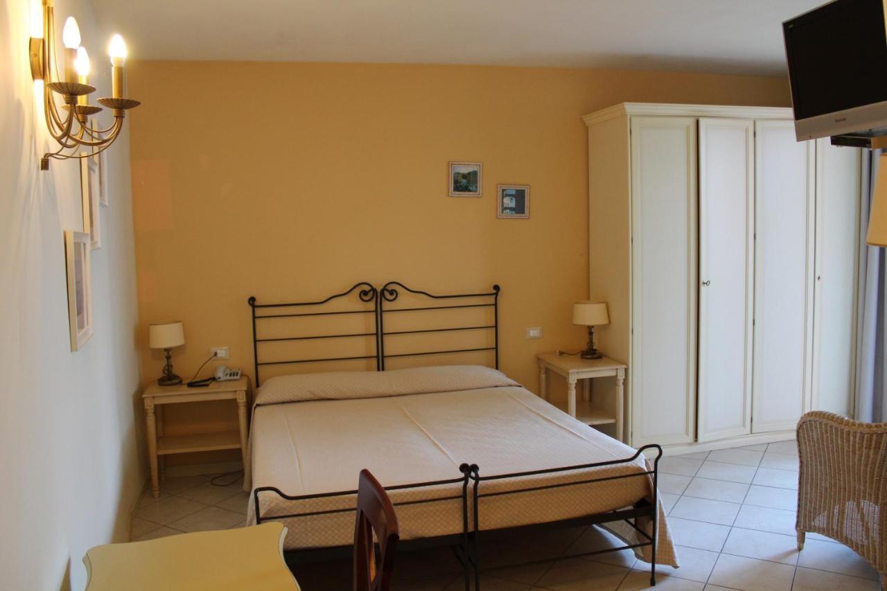 Villa Elite Resort Limone sul Garda Exteriér fotografie